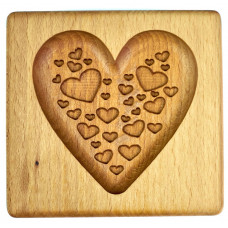 Пряничная доска деревянная Сердечки в сердечке размер 10*10*2см .Форма для формования пряников