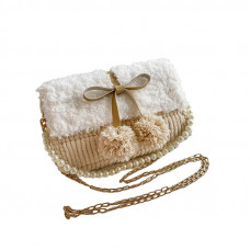 Канва з фурнітурою та пряжею набір для створення сумки своїми руками бежева з білим із помпонами Канва з фурнітурою та пряжею набір для створення сумки своїми руками бежева з білим із помпонами