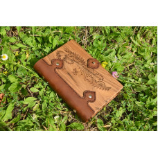 Блокнот деревяний Flower обкладинка з натурального дерева(горіх ) і натуральної шкіри. Подарунок