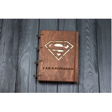Блокнот деревяний А5 Супермен Темний з фанери на кільцях, 60 аркушів
