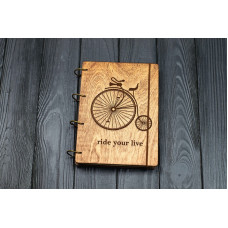 Блокнот деревяний А5 Старовинний Велосипед Темний з фанери на кільцях,