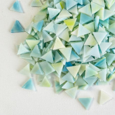 Набір шматочків мозаїки слюда форма ТРИКУТНИК 200 грам 240 шт колір Світло блакитний