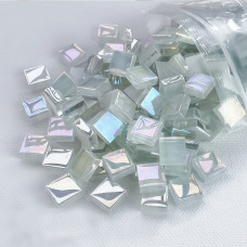 Шматочки мозаїки 1*1 см Колір Молочно-білий перламутр (220 штук 200 г) зі скла. Форма квадрат.