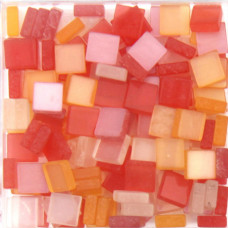 Шматочки мозаїки 0,5*0,5 см Колір Червоний мікс (200 штук 12 грам) з акрилової смоли. Форма квадрат.