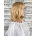 Перука жіноча каре блонд с чубчиком і проділом